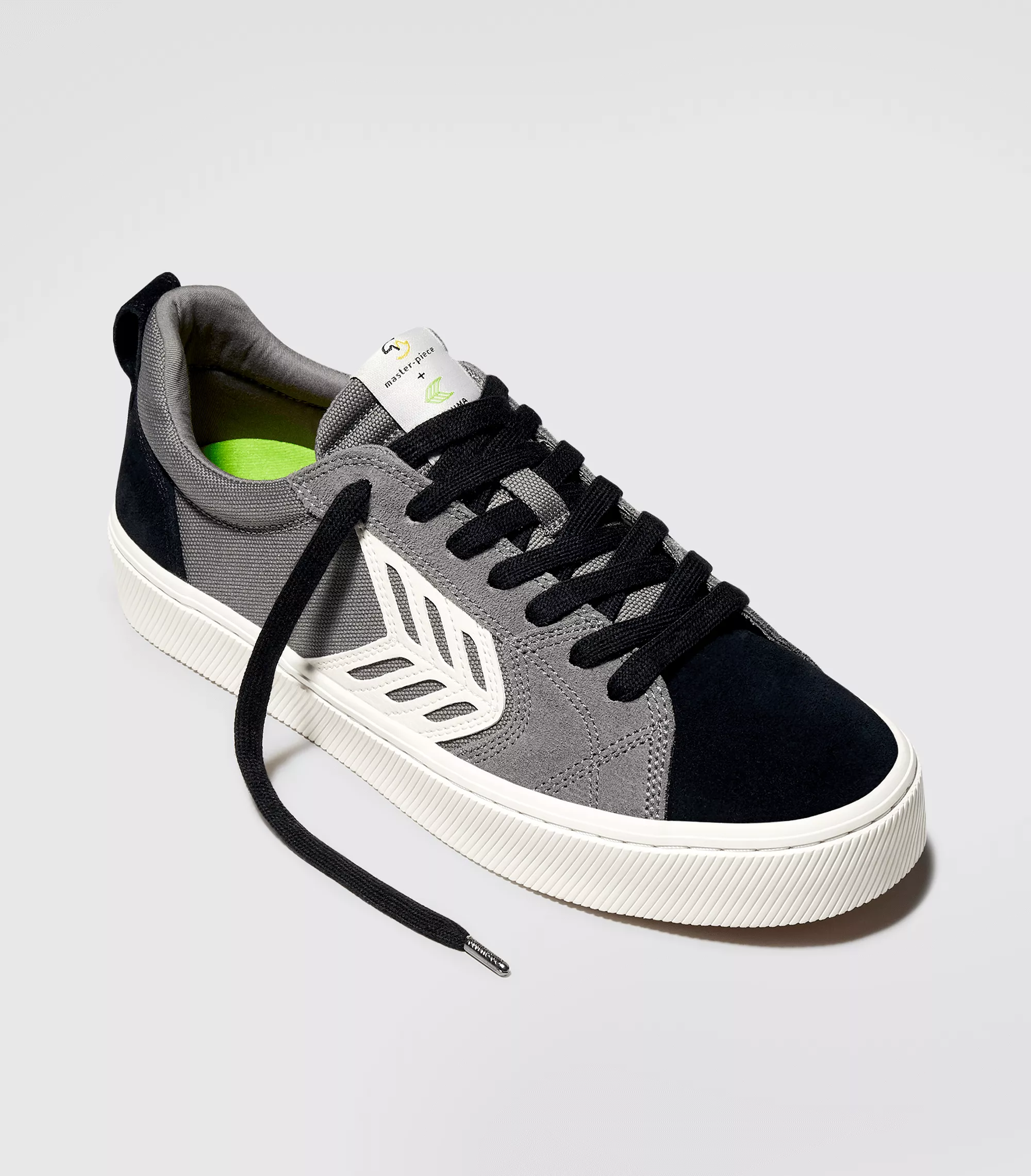 CATIBA PRO Low master-piece Charcoal Grey Cordura Black Suede Ivory Logo Sneaker Women