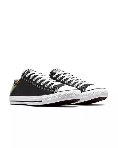 Converse - Chuck Taylor All Star Leather Black Low Top 132174C