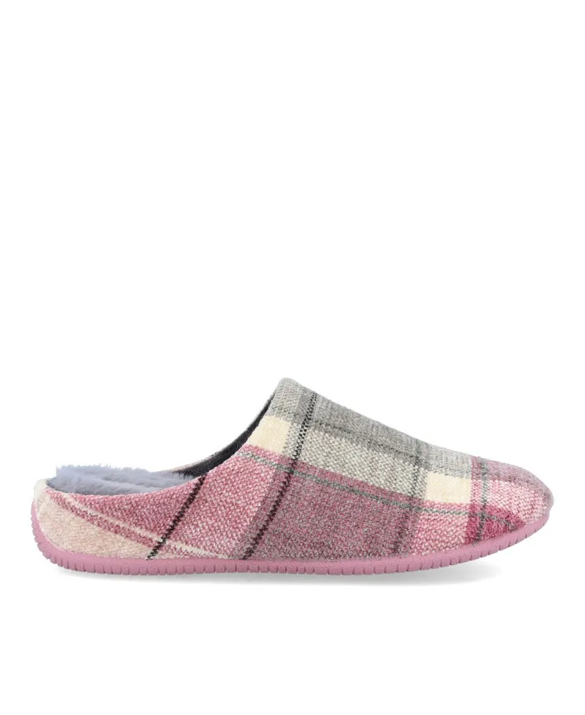 Garzón 15300.598 Pink checkered house slippers