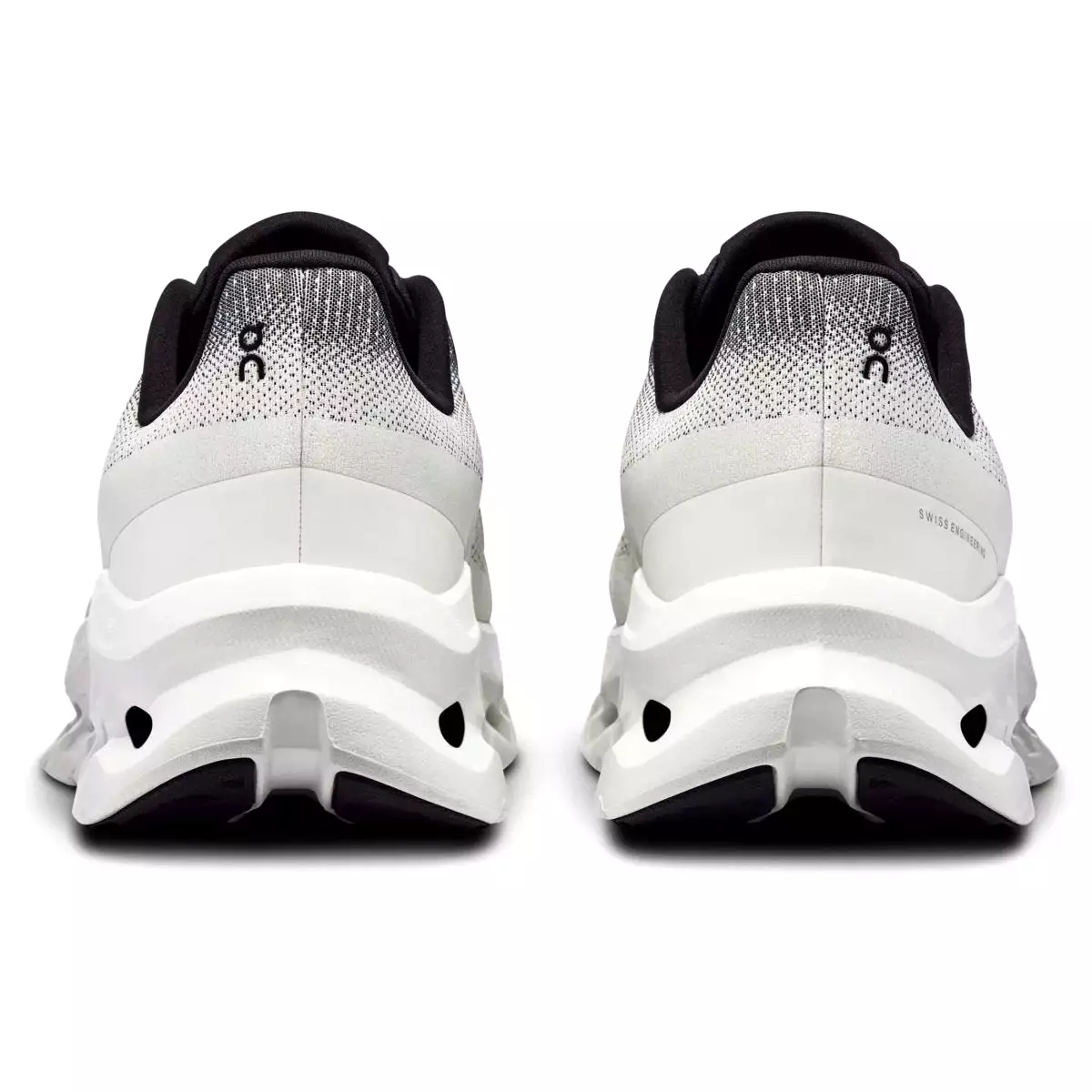 On Running Women's Cloudtilt Black/Ivory