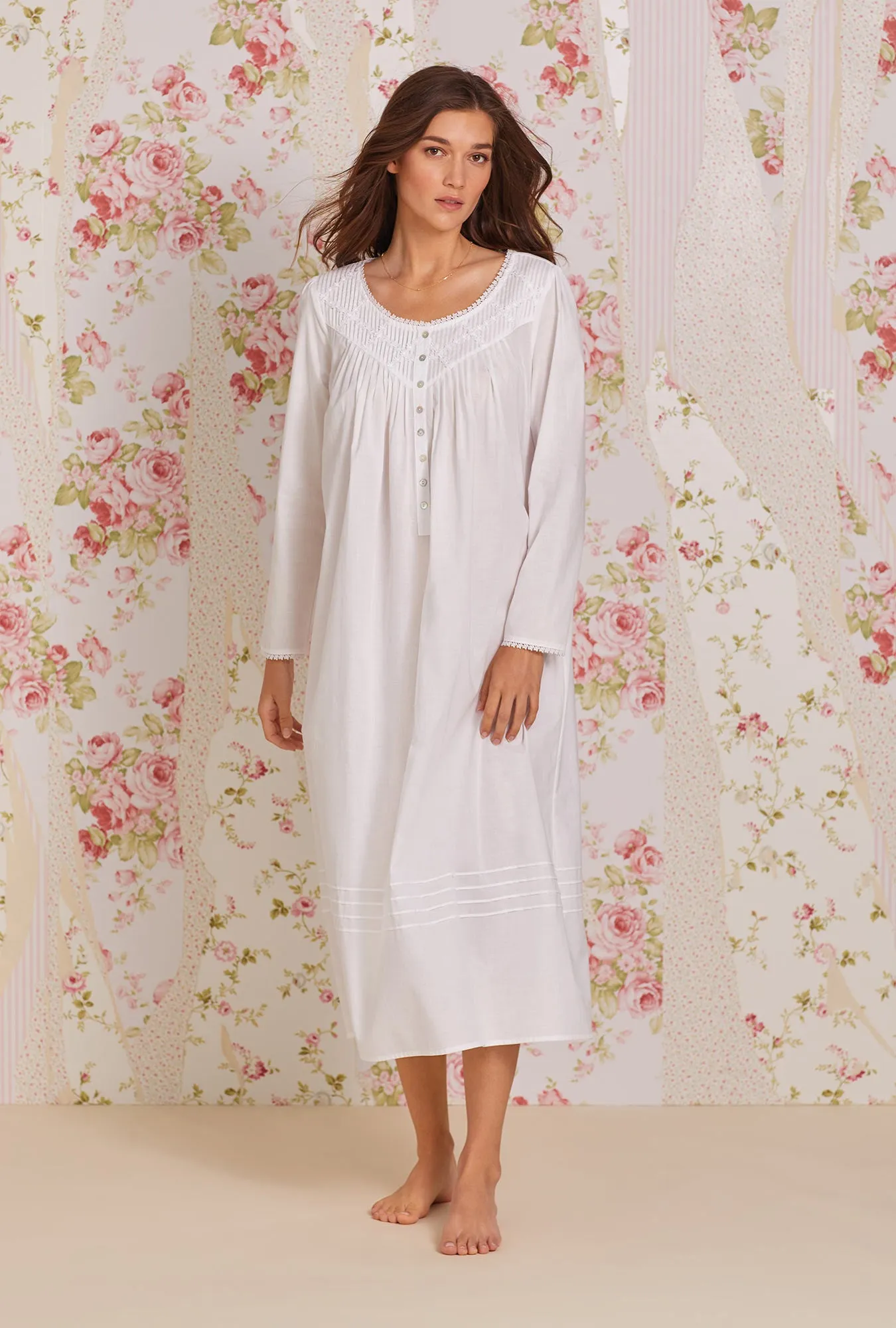 Poetic Long Sleeve Nightgown - White