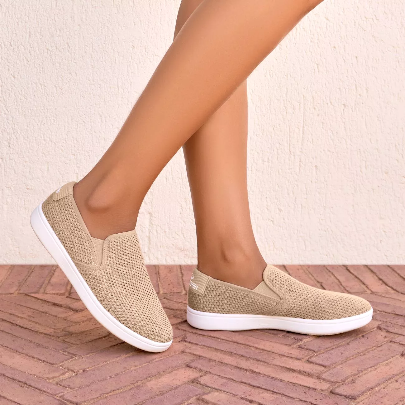 Wood Sneaker Slip-On Women